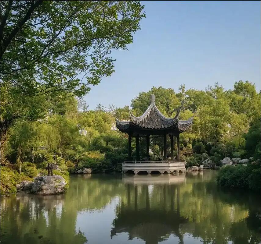 泉州鲤城操控餐饮有限公司