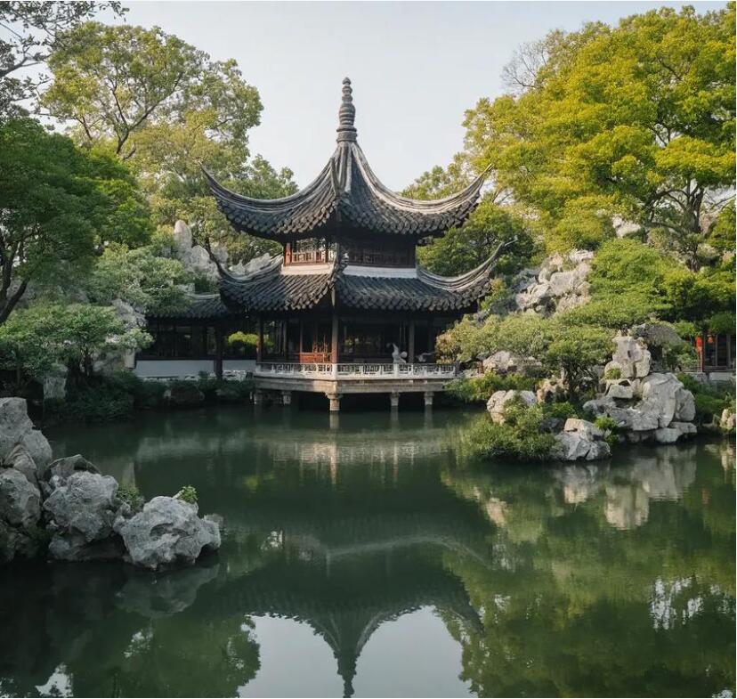 泉州鲤城操控餐饮有限公司